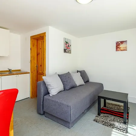Elisabeth Apartment