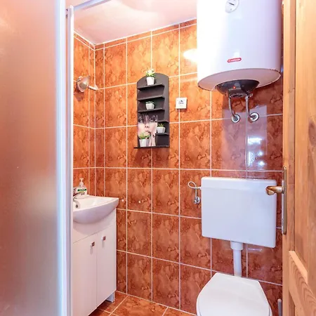 Elisabeth Apartment *
